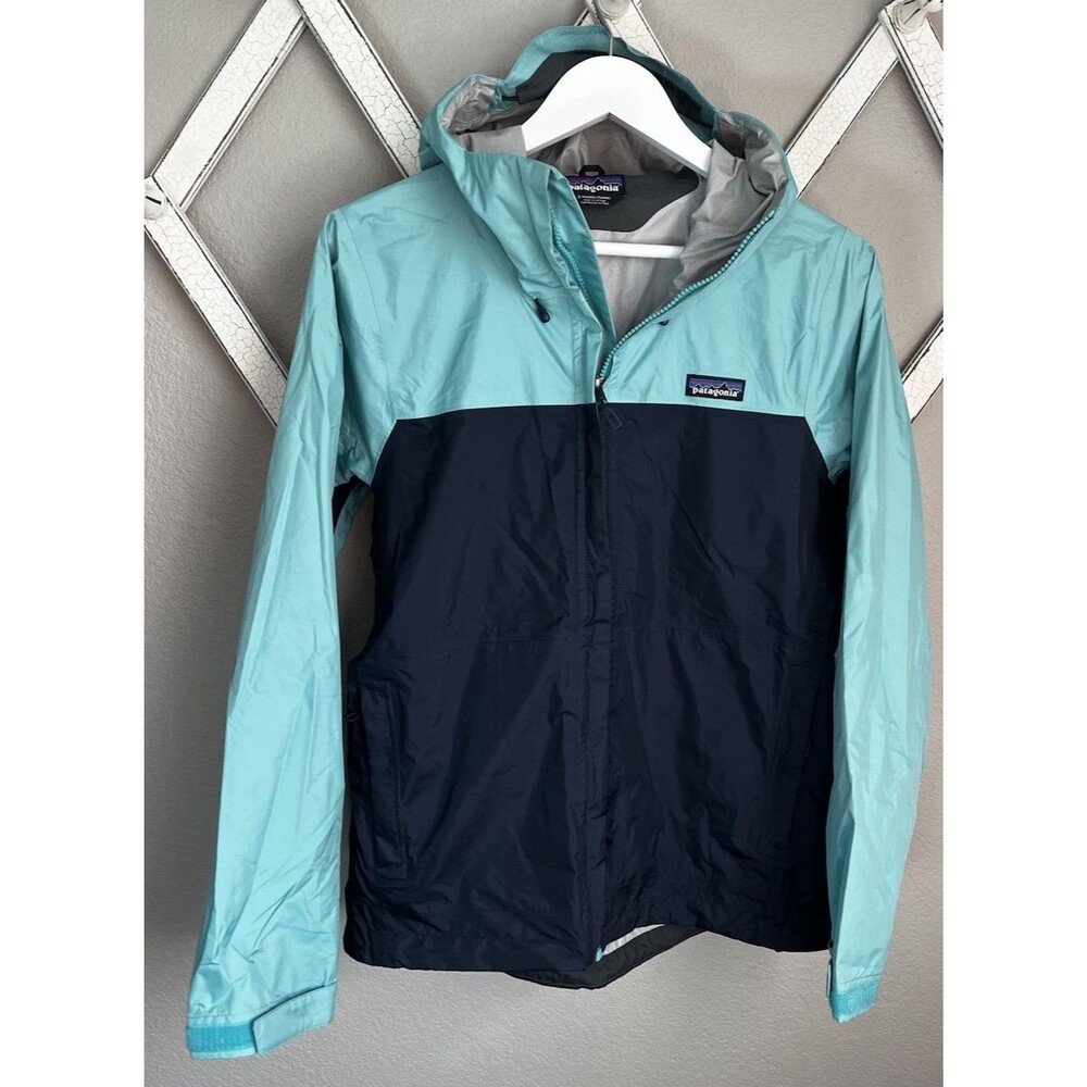 Patagonia Torrentshell Women’s S Hooded Rain Jacket h2no Style 83807